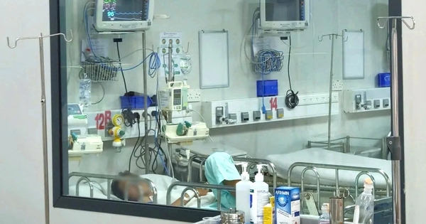 TP.HCM họp khẩn vì 3 học sinh mắc bệnh do não mô cầu, 1 em tử vong