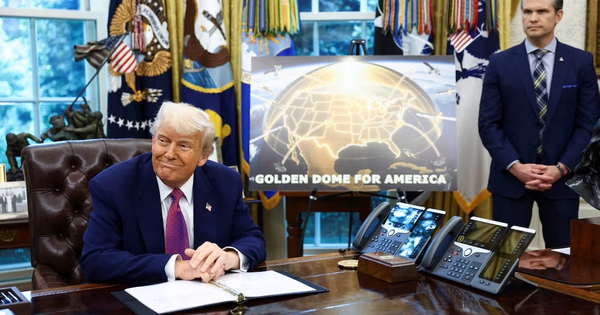 Các 'siêu dự án' của ông Trump đối mặt nguy cơ phá sản