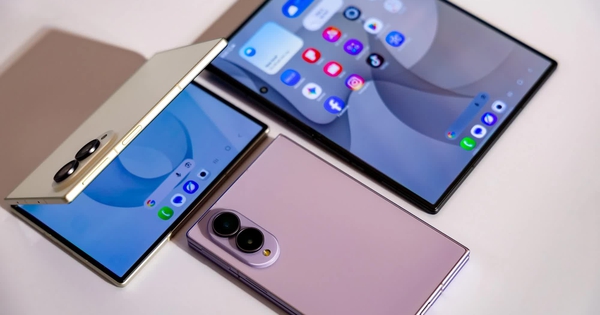 Samsung có thể ra mắt sáu mẫu điện thoại màn hình gập vào năm 2027