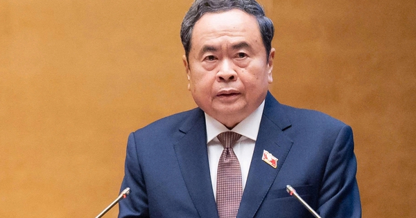 Không chạy theo tiến độ mà xem nhẹ chất lượng, cũng không lấy thận trọng để trì hoãn