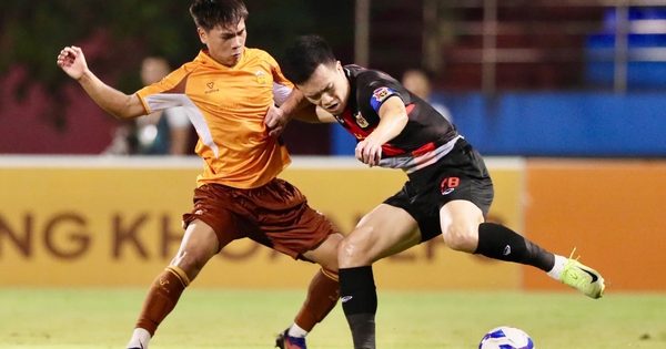 Hoàng Đức cực hay, Ninh Bình FC thắng HAGL 4-3 trong cuộc đua tỷ số điên rồ với 2 thẻ đỏ