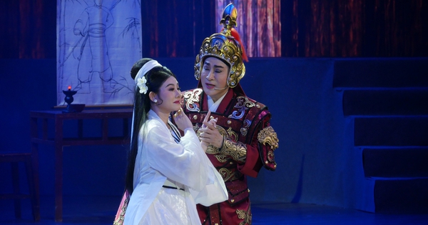 NSƯT Kim Tử Long dốc cạn tơ tằm trong liveshow sinh nhật tuổi 60