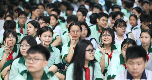 Tuyển sinh lớp 10 TP.HCM năm 2027: Tăng 35.000 thí sinh, mở rộng xét tuyển
