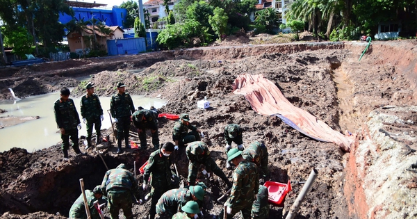 Quy tập thêm 13 hài cốt liệt sĩ và di vật tại công viên Lê Thị Riêng