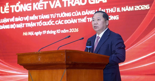 Hơn 10.000 tác phẩm dự thi chính luận bảo vệ nền tảng tư tưởng của Đảng