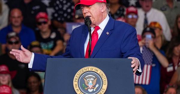Ông Trump giải thích quyết định mới về Nga