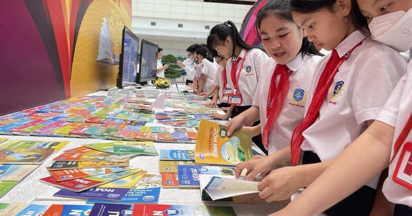 Sẽ có bộ sách giáo khoa mới từ năm học 2028 - 2029
