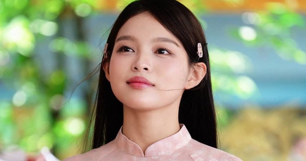 Tuyết Nhung: Lời dạy của mẹ Phi Nhung là động lực để tôi làm nghề