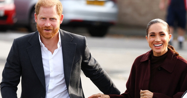 Sau nhiều năm bất hòa, Vương tử Harry muốn làm lành với Vua Charles và anh trai