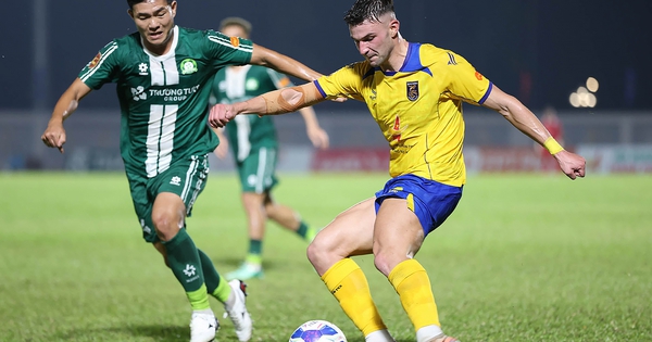 Đua sinh tồn V-League cực nóng: Công Phượng và CLB TP.Đồng Nai khó thoát vé rớt hạng?