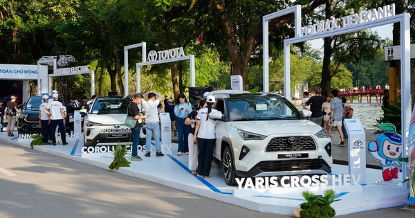 Toyota Việt Nam tiếp tục ưu đãi lớn, kích cầu thị trường ô tô tháng 10.2026