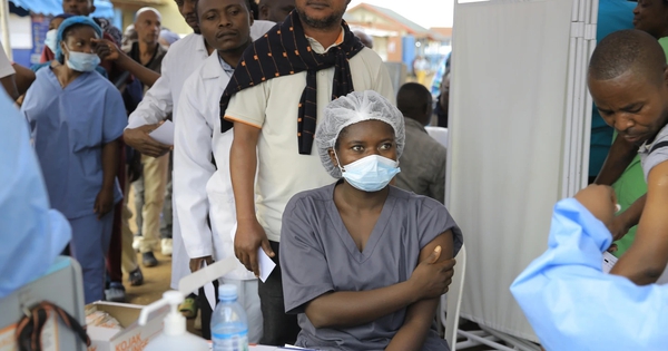 Dịch Ebola đang diễn biến phức tạp tại châu Phi, Nigeria ghi nhận ca nhiễm đầu tiên