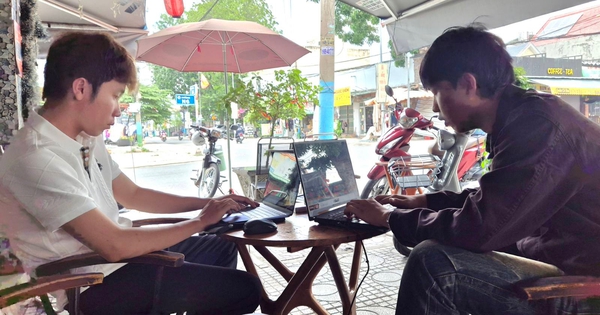 Những 'công dân laptop'