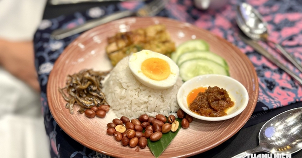 Jom Breakfast! Hãy cùng nhau ăn sáng!