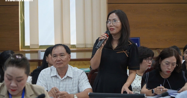 Chương trình giáo dục tăng cường, theo nhu cầu: Băn khoăn kinh phí, xếp thời khóa biểu
