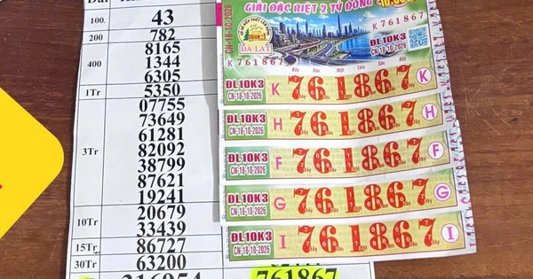 Mua ngẫu nhiên 5 tờ, người phụ nữ trúng độc đắc 10 tỉ xổ số miền Nam