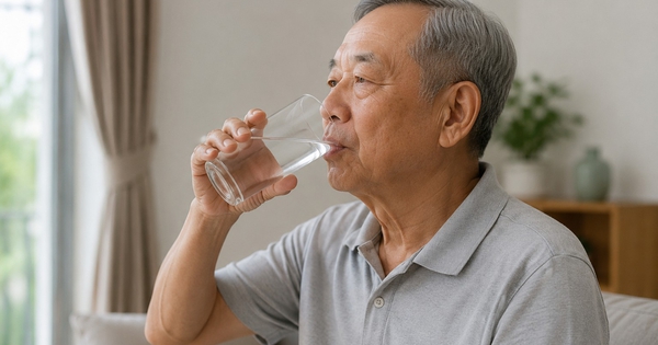 Uống nước đá: Người mắc bệnh tim mạch cần lưu ý điều gì?