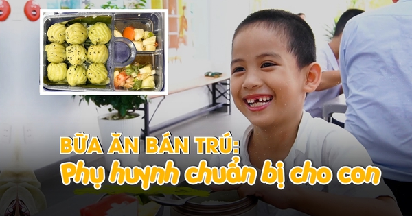 Bữa ăn bán trú tại một trường ở TP.HCM do phụ huynh tự chuẩn bị cho con