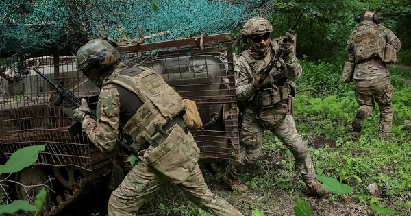 Ukraine bí mật luồn sâu 15 km dưới lòng đất, tập kích hậu tuyến Nga?