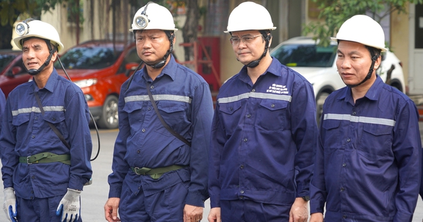 Bí thư thứ nhất Trung ương Đoàn thăm, làm việc với TKV