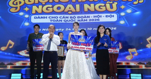 Kiến tạo môi trường để thanh niên sử dụng ngoại ngữ
