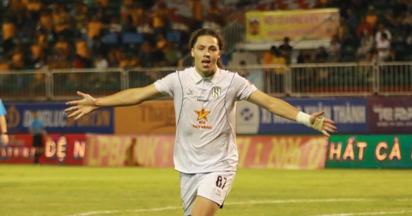 Việt kiều cực mới đang rực sáng ở V-League, HLV Kim Sang-sik gọi lên đội tuyển gấp?