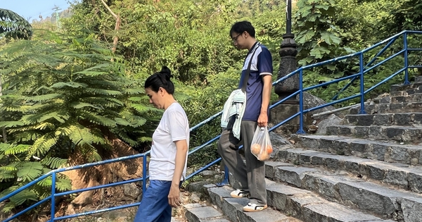 Núi Bà Đen nhiều lần có người lạc đường trong đêm: Cần xuống núi trước mấy giờ?