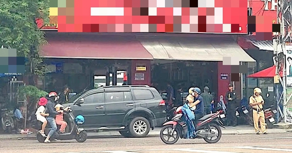 Công an kiểm tra 3 tiệm vàng tại Quy Nhơn