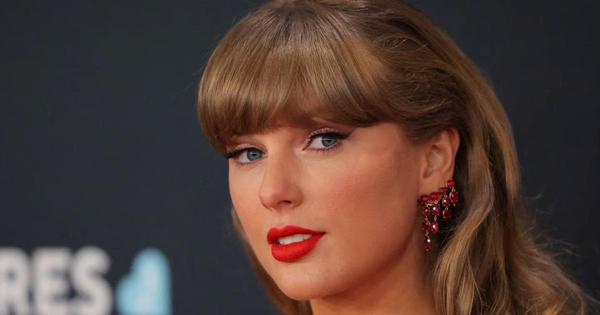 Taylor Swift thiêu hủy toàn bộ đồ trang trí sau đám cưới 775 tỉ đồng