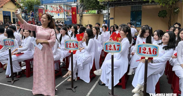 Không công khai khuyết điểm học sinh trên nhóm trao đổi trực tuyến, không ép học thêm