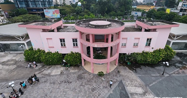 Dỡ sân khấu Sen Hồng và khu thương mại ngầm Công viên 23.9 làm ga metro