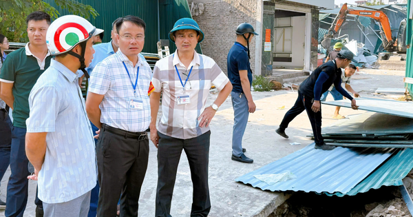 Hà Nội mạnh tay xử lý công trình vi phạm sau cảnh báo dấu hiệu 'bảo kê'