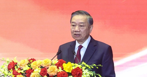 Đổi mới tư duy, nâng cao chất lượng nghiên cứu lý luận, tư vấn chiến lược trong giai đoạn phát triển mới