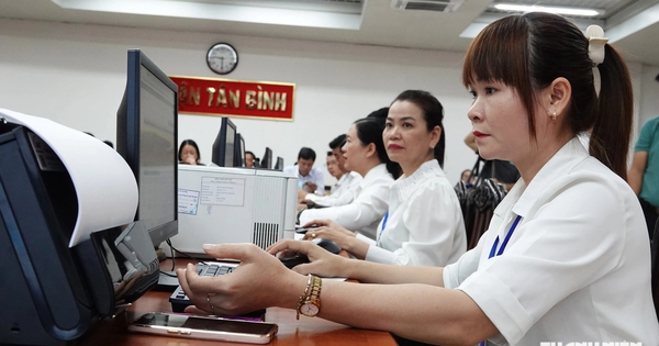 Cán bộ, công chức cấp xã chính thức được tăng phụ cấp công vụ từ 25% lên 55%.