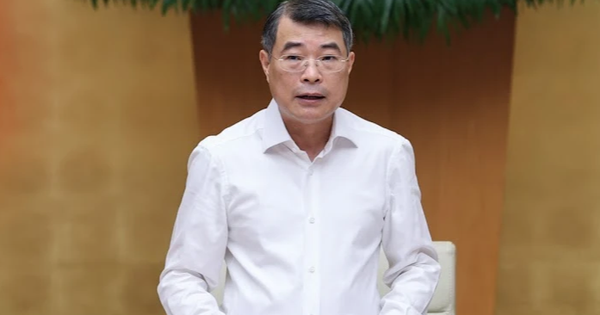 Thủ tướng: Áp lực 3 tháng cuối năm rất lớn, cần khai thác tối đa dư địa và động lực tăng trưởng
