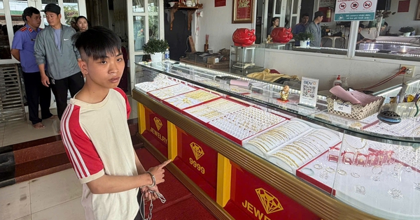 Bắt nghi phạm cướp tiệm vàng sau hơn 6 giờ gây án