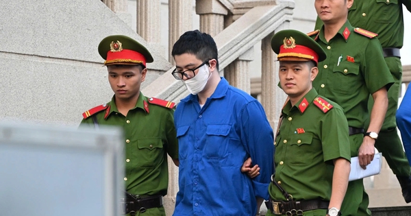 Mr Pips: 'Lúc buồn chán, có nhiều tiền đến đâu vẫn thấy cuộc sống vô nghĩa'