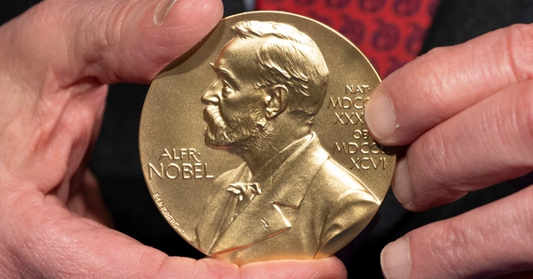 Hôm nay bắt đầu công bố giải Nobel, liệu ông Trump còn cơ hội?
