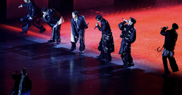 K-pop hái ra tiền nhờ đâu?