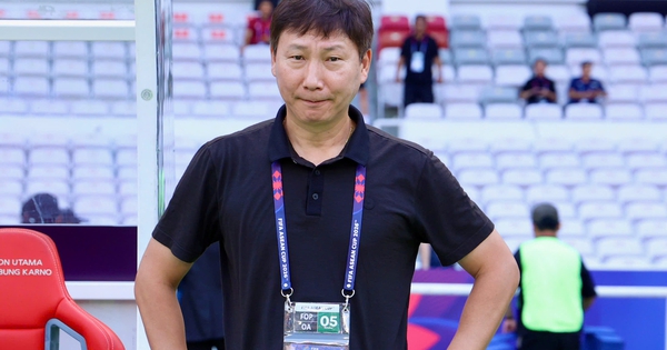 HLV Kim Sang-sik: 'Tôi xin lỗi vì thua Malaysia, đội tuyển Việt Nam làm chưa đủ tốt'