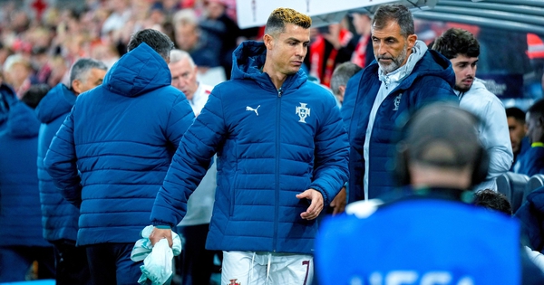 Ronaldo bỏ về Ả Rập Xê Út, đóng sập cánh cửa trở lại đội tuyển Bồ Đào Nha
