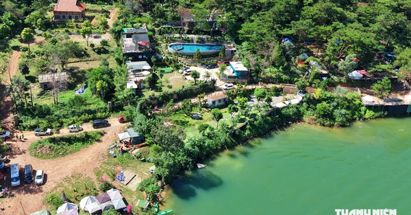 Villa, homestay mọc như nấm trong rừng phòng hộ: Khởi tố 2 chủ đất đưa hối lộ