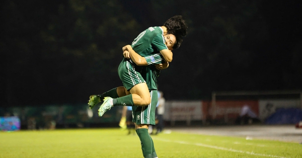 Công Phượng ghi bàn giúp TP.Đồng Nai FC thắng ngược nghẹt thở, CLB CAND và SLNA cũng đi tiếp