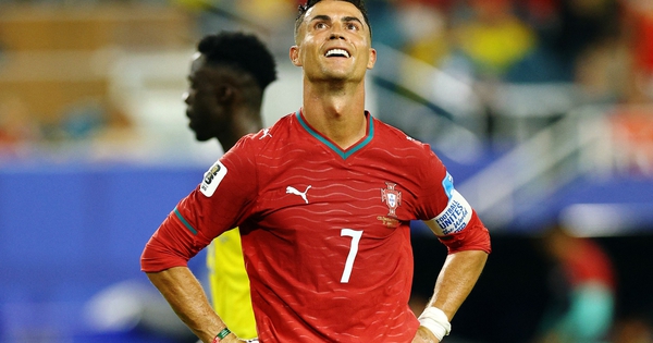 Động thái mới nhất của Ronaldo sau cuộc khủng hoảng ở đội tuyển Bồ Đào Nha