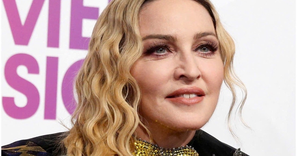 Madonna chi hơn 600 tỉ đồng mua biệt thự của Angelina Jolie