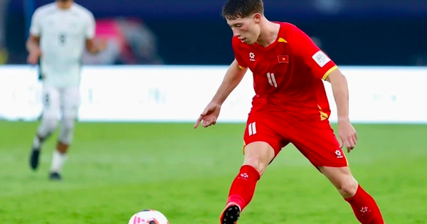 FPT Play phát trực tiếp trận Việt Nam đấu Đài Loan và Kyrgyzstan: Ai sẽ mua bản quyền trận gặp Qatar?