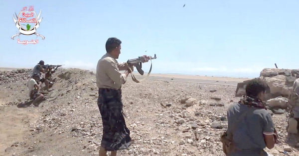 Houthi bị đẩy lùi tại Yemen, Iran nói đàm phán với Mỹ là 'vô nghĩa'