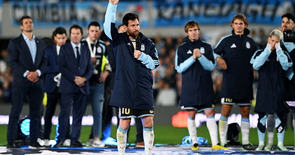 Messi rưng rưng nói lời cảm động ngày chia tay đội tuyển Argentina: 'Tôi chưa bao giờ ngừng chiến đấu'