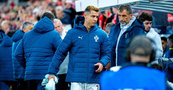 Ronaldo lần đầu tiết lộ toàn bộ sự thật về mâu thuẫn với HLV Jorge, xin lỗi CĐV vì rời đội tuyển