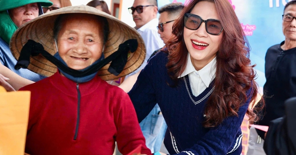 Ca sĩ Mỹ Tâm: 'Chữ Tâm kia mới bằng ba chữ Tài'
